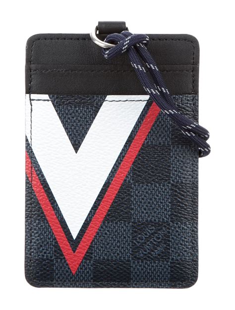 porta badge louis vuitton|louis vuitton card holder.